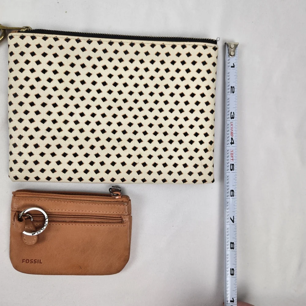 Fossil Women’s 1 Wristlet Accordion Coated Canvas B/W With Leather Coin Purse
